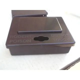 Compra PORTACEBOS RATON MULTIFUNCIONAL 104 NEGRO (1 Unid.). en la tienda online Fito Agrícola